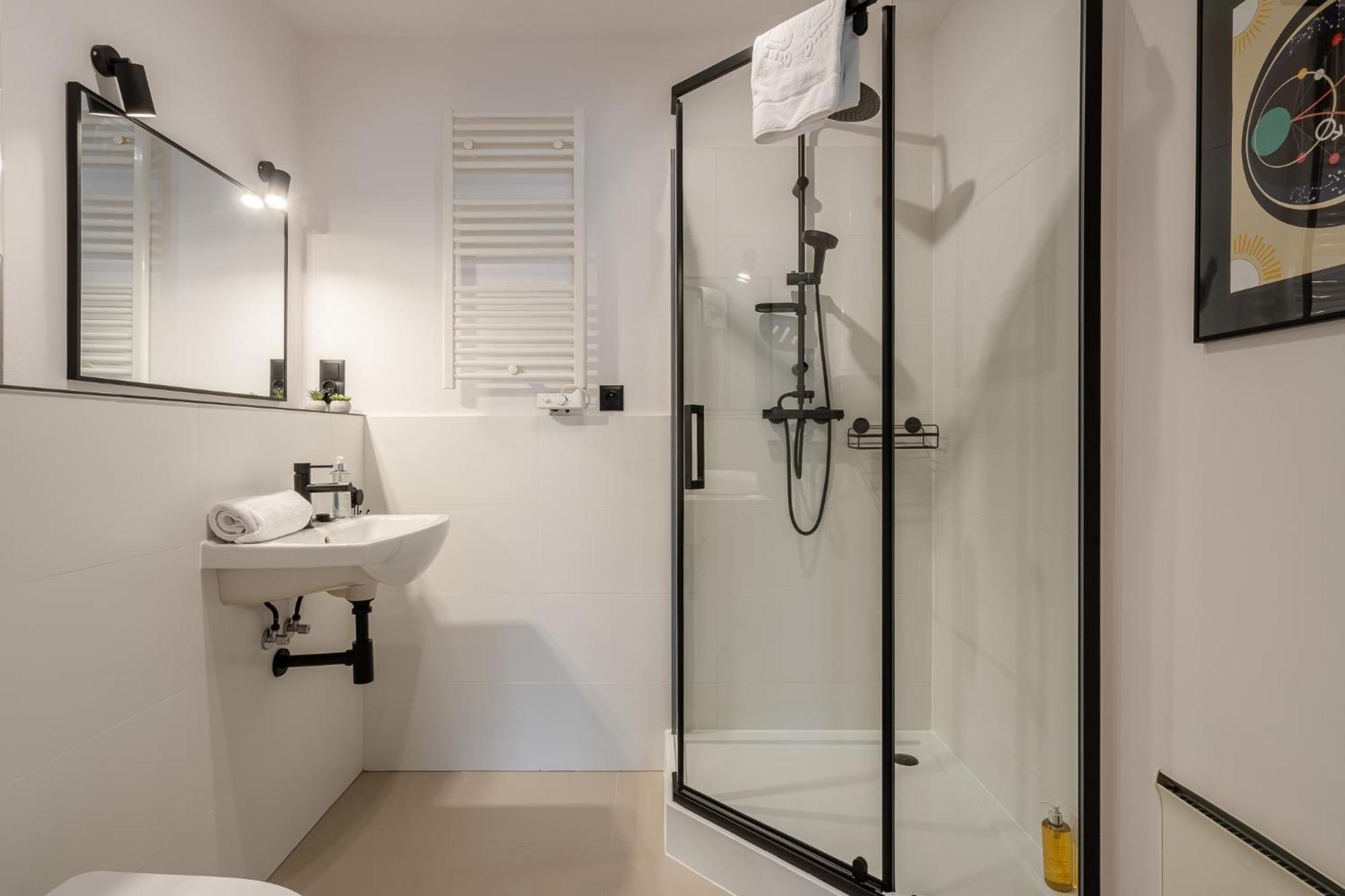 Rentplanet - Apartamenty Cybulskiego II Вроцлав Экстерьер фото